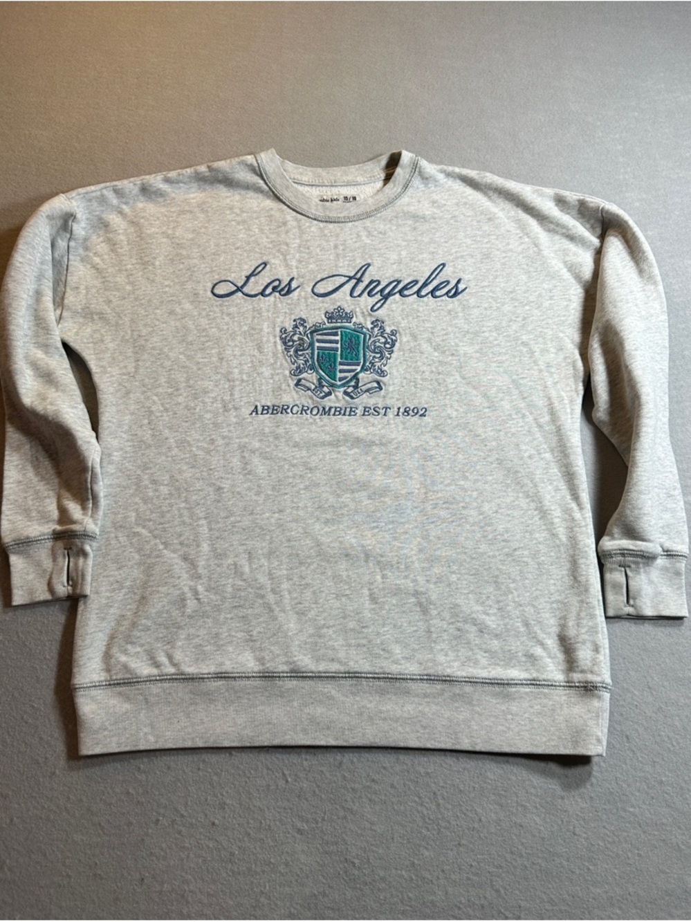 Abercrombie & Fitch Kids Los‎ Angeles Embroidered Crewneck Sweatshirt Size 15/16